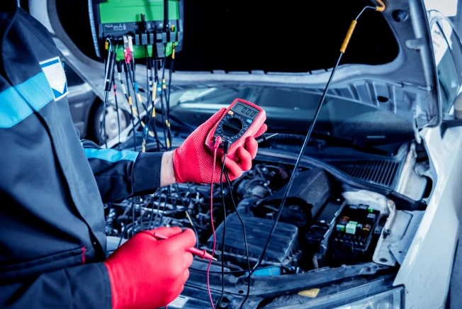 Eletricista automotivo